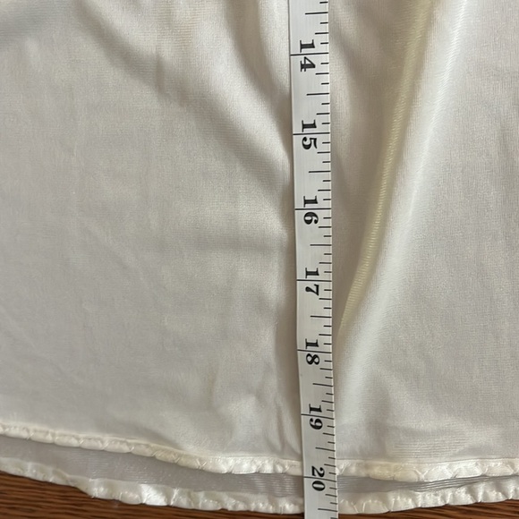 “Vintage Slip- Made in the USA size small” - Picture 5 of 7